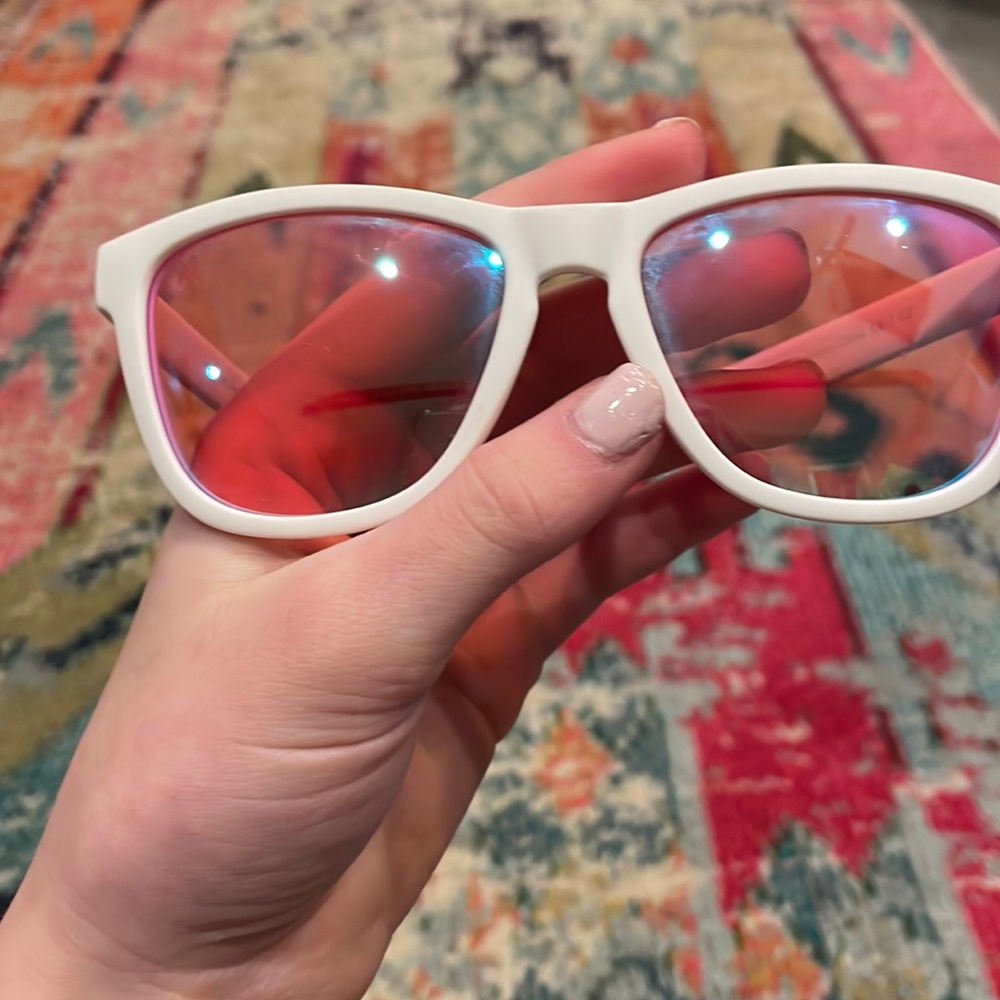 Great condition white goodr sunglasses